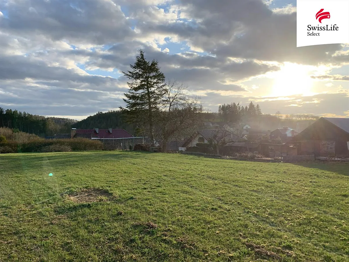 Prodej stavebního pozemku 2783 m²
